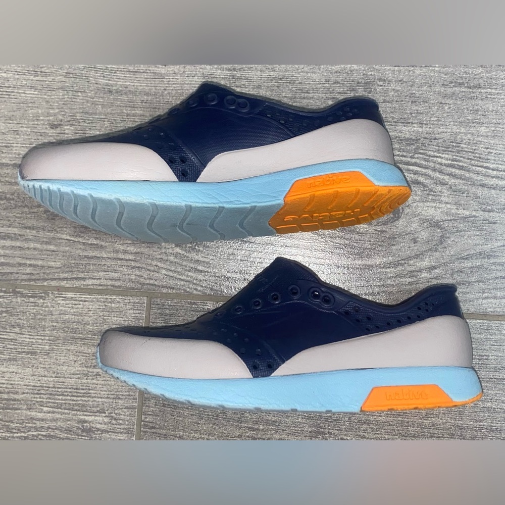 Native kids shoes, Lennox Block, size 11 Toddler/little kid, Regatta Blue